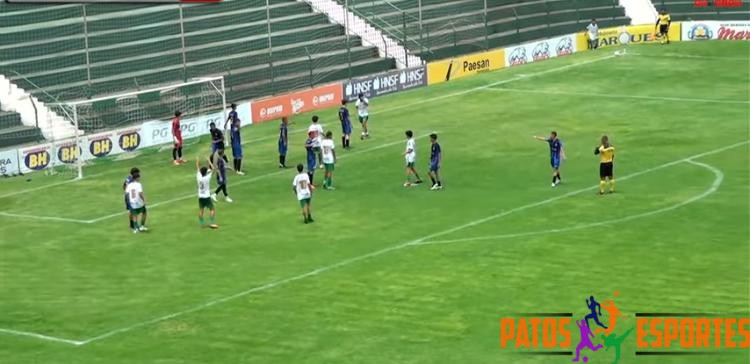 Bola de Ouro e Projeto + Vida brilham no encerramento da Copa Regional Mirim